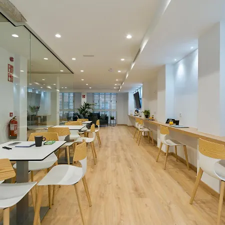 Emete & Coworking By Airnest Hotel