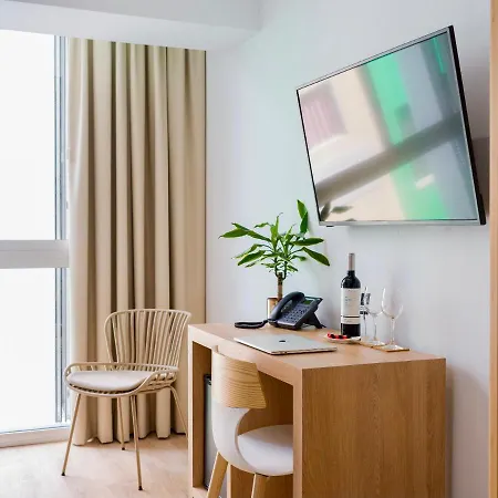 Hotel Emete & Coworking By Airnest