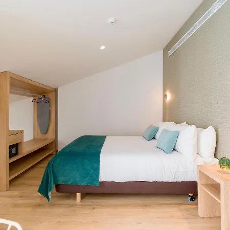 Emete & Coworking By Airnest Hotel 3*